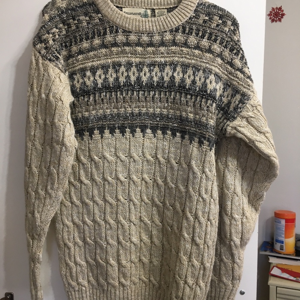 Field master sweater